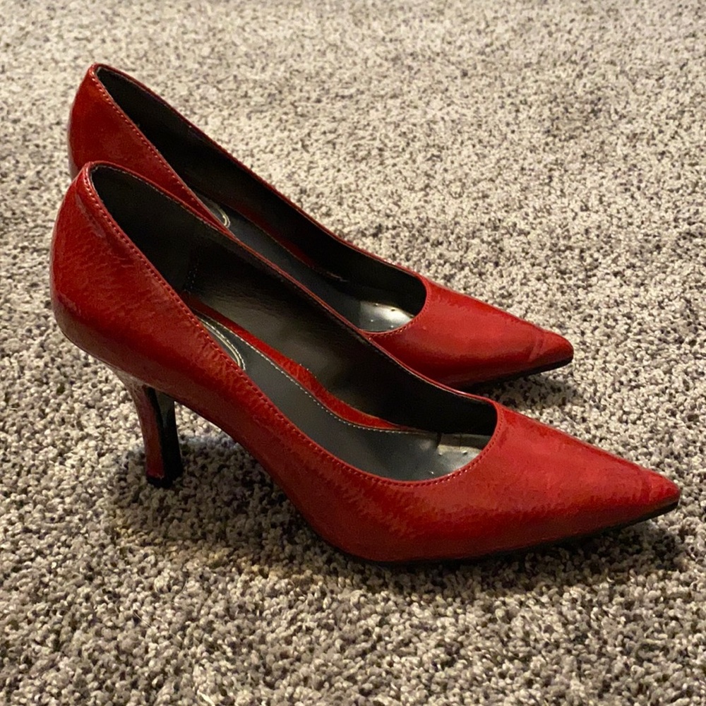 Red Alfani Step n flex pumps 7